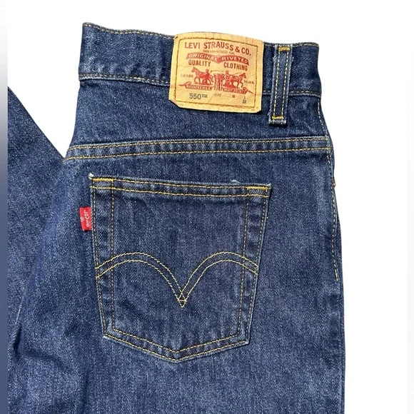 VNTG Levi’s 550 Classic Relaxed Women’s 12 Dark Wash Like New High Rise Straight - Picture 2 of 12